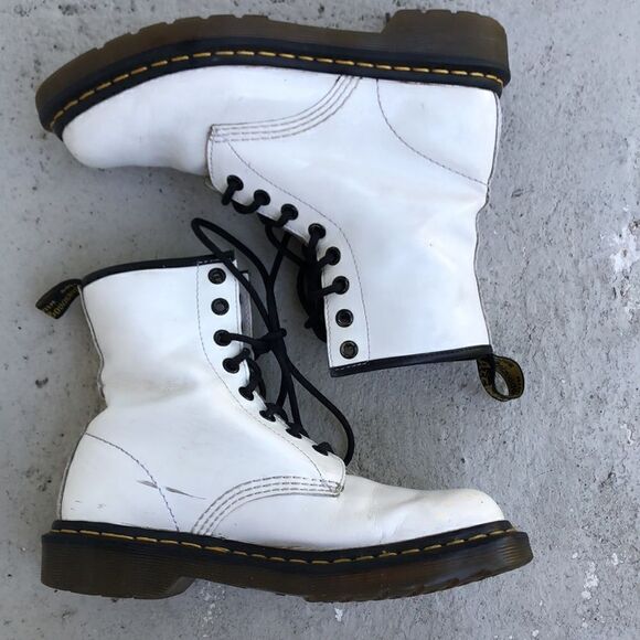 Dr Martens  - Picture 2 of 8